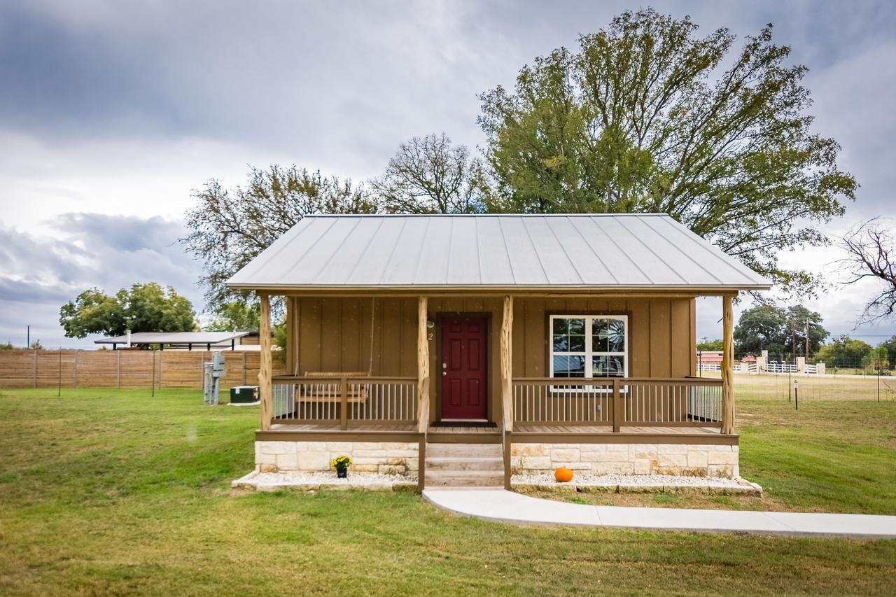 Vineyard Trail Cottages- Adults Only Фредеріксбург Номер фото