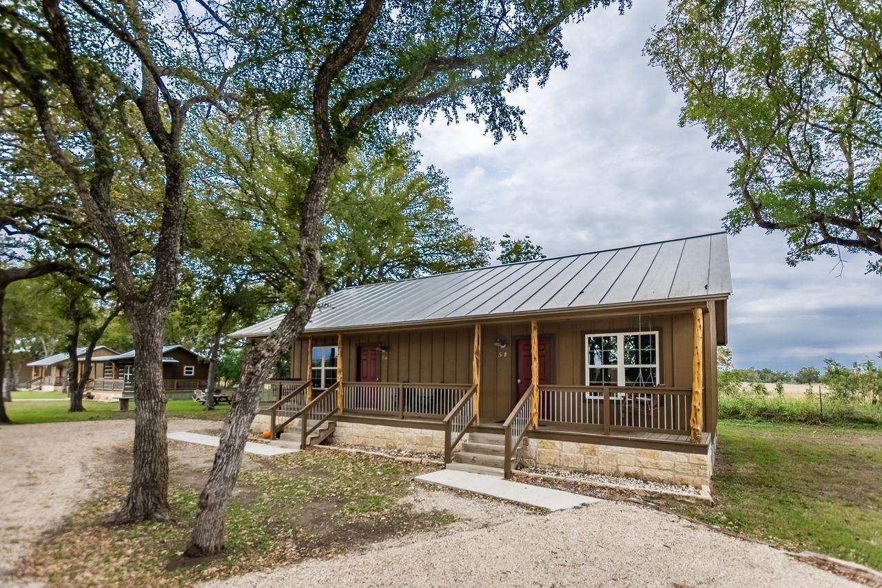 Vineyard Trail Cottages- Adults Only Фредеріксбург Номер фото