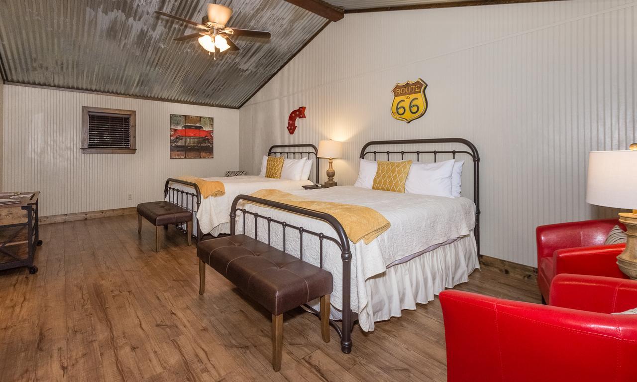 Vineyard Trail Cottages- Adults Only Фредеріксбург Номер фото